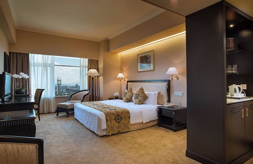 North Chaoyang Hotel | Celebrity International Grand Hotel