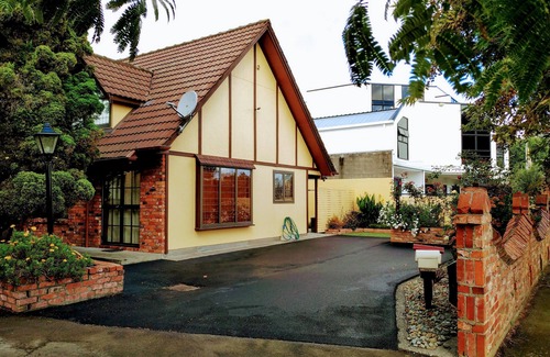 Palmerston North Haus | Central cosy Villa, 2 mins walk to town