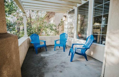 Chico Haus | Central Coziness - Steps from Chico's Hub