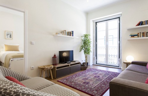 Santa Maria Maior Wohnung | Central Downtown 4 Rooms up to 14 people (4E)