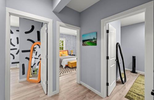 Windsor Park Haus | Central Indy 5BD - Pingpong - Outdoor Movie - BBQ