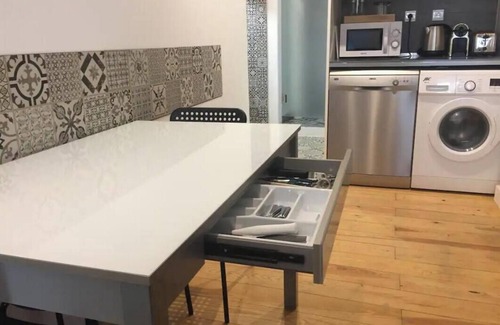 Baixa Wohnung | CENTRAL LISBON APARTMENT: 2 BALCONIES, HISTORICAL VIEW