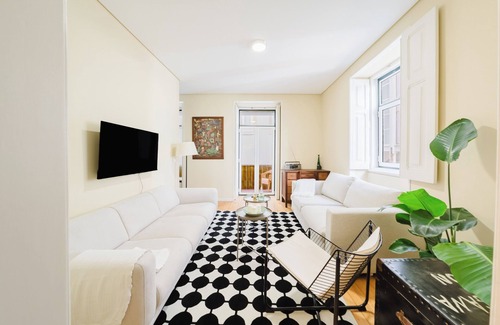Bairro Alto Wohnung | Central & spacious 4+1 bed