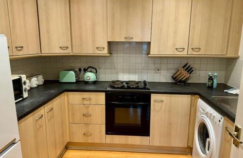 Stroud Wohnung | Central Studio 5 by MaisonPro