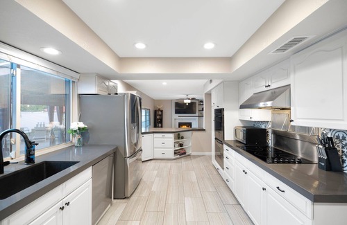 Paradise Valley Village Haus | Centrally located Hiker and Golfer's Paradise