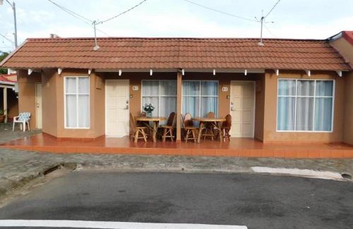 Jaco Wohnung | Centrally located in Jaco, walk to beach, beautiful pool! Each Villa Paradise is 1bd 1bath Condo Units sleep 5 or book both units and open connecting door for 10 ppl- Paradise Found!