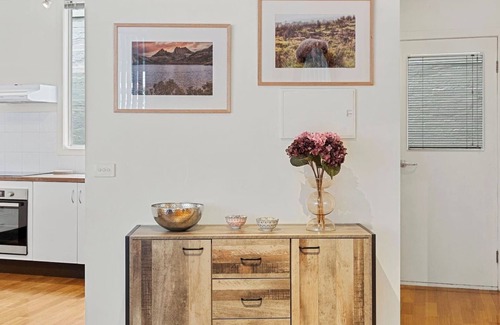 Hobart Central Business District Wohnung | Centre Stage Stroll to the Waterfront