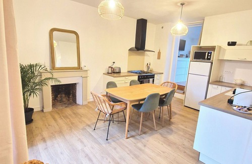 Quimper Haus | Centre-ville / Jacuzzi / 1 Place Parking