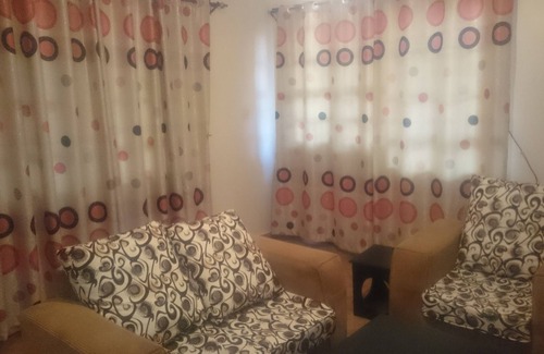 Runda Wohnung | Cephars Place