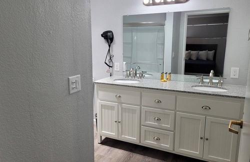 Downtown Klamath Falls Hotel | Cerulean Hotel