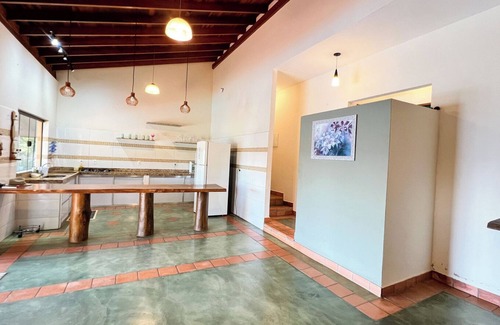 Delfinopolis Haus | Chácara com lazer completo, Wi-Fi e pet friendly