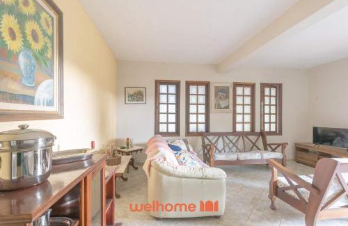 Batatuba Haus | Chácara em Piracaia com Piscina e Churrasqueira