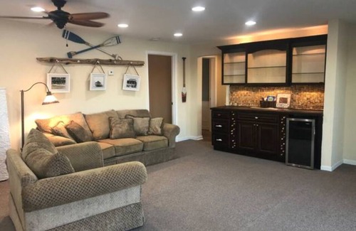 Antioch Haus | Chain O'Lakes Lakeside Getaway