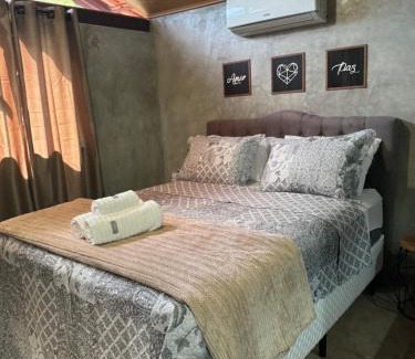 Penedo Kabine | Chalé 05 com hidro e cozinha no coração de Penedo