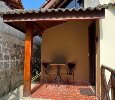 Penedo Kabine | Chalé 08 com hidro no coração de Penedo