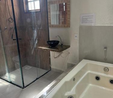 Penedo Kabine | Chalé 09 com cozinha no coração de penedo