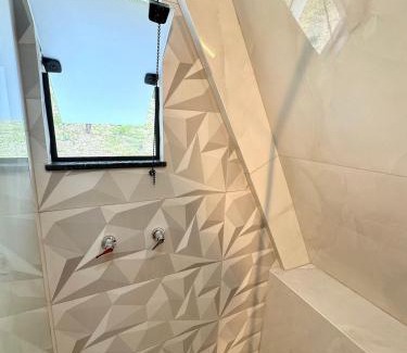 Nova Friburgo Skihütte | Chalé na Serra com banheira e vista incrível