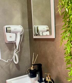 Osorio Haus | Chalé Tiny house com banheira e lareira