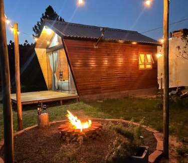 Osorio Haus | Chalé Tiny house com banheira e lareira