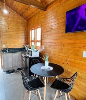 Osorio Haus | Chalé Tiny house com banheira e lareira