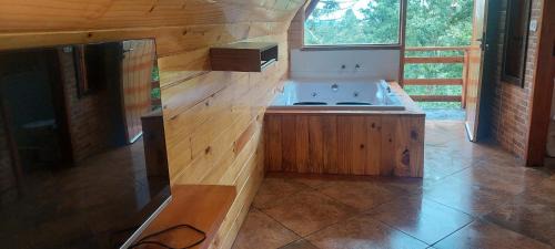 Vila Inglesa Sonstige | Chale com hidromassagem da Vick