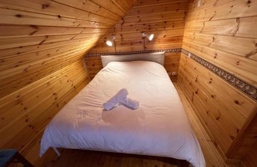 L'Hospitalet-pres-l'Andorre Skihütte | Chalet bois au coeur des Pyrénées ariégeoises
