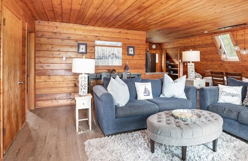 Stevensville Villa | Chalet #104 - Drei Schlafzimmer Villa, Schläft 8