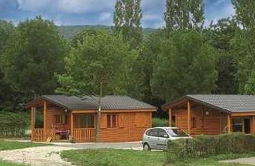 Lons-le-Saunier Skihütte | Chalet 4 étoiles - Piscine - efa00e