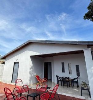 Encarnacion Haus | Chalet Amplio