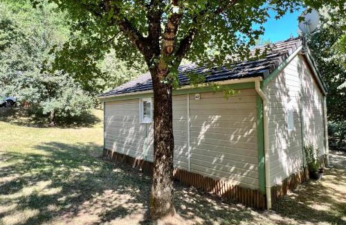 Lissac-sur-Couze Sonstige | Chalet cosy au cœur de la nature