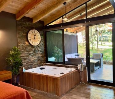 Mazamitla Skihütte | Chalet de Montaña con Jacuzzi y Futbolito