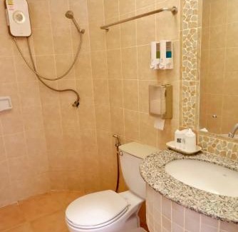 Hat Yai Hotel | Chalet De Palm Resort ปาล์มชาเล่ต์ รีสอร์ท