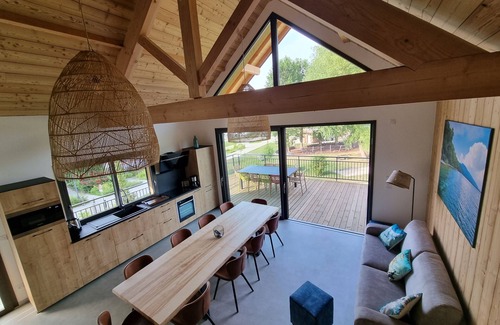 Conjux Skihütte | "chalet DU Port" Accès Direct au lac du Bourget Pour 10 Personnes - Exceptionnel
