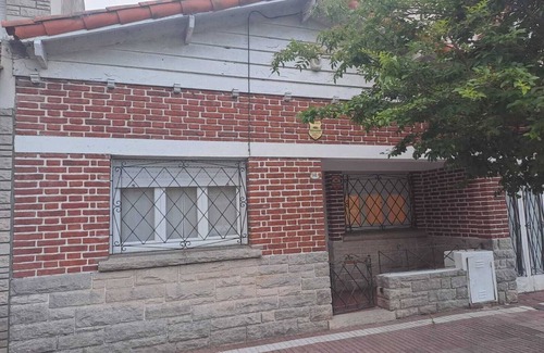 Mar del Plata Haus | Chalet for 4/5 people in Barrio La Perla (Mar del Plata) 6 blocks from the sea