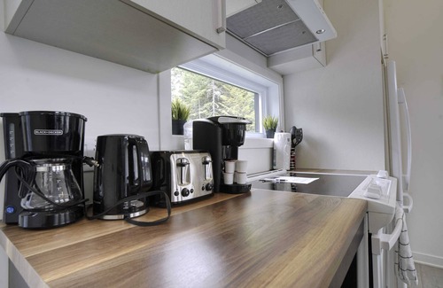 Chertsey Skihütte | Chalet L'Hérisson (Lakefront, Spa, BBQ, forest)