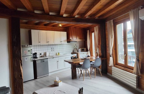 Eteaux Wohnung | Chalet-style apartment