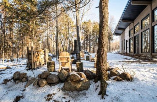 Lac Superieur Village Skihütte | Chalet TERRE en harmonie avec la nature, Tremblant