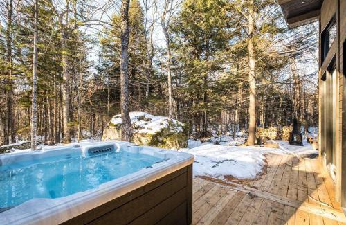 Lac Superieur Village Skihütte | Chalet TERRE en harmonie avec la nature, Tremblant