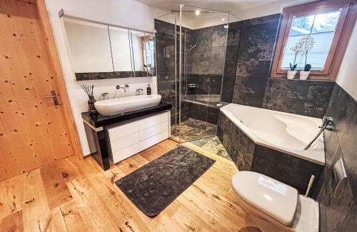 Laax Skihütte | Chalet Vista dal Dragun by Interhome
