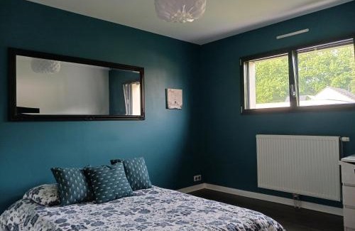 Offemont Haus | Chambre calme à la limite de Belfort, maison avec jardin proche du stade, du skatepark et de la rivière