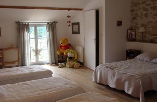 Roquemaure Haus | Chambre chez l'habitant dans MAS provençal avec piscine partagée en saison