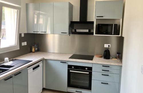 Vaires-sur-Marne Haus | Chambre dans une maison en Colocation proche paris et Disney Room in shared house
