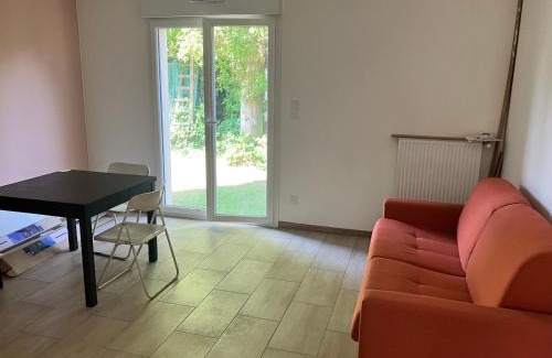 Vaires-sur-Marne Haus | Chambre dans une maison en Colocation proche paris et Disney Room in shared house