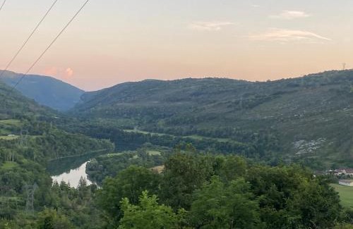 Cernon Bed & Breakfast | Chambre le Faucon