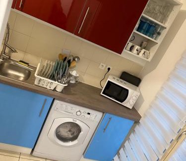 Champs-sur-Marne Haus | Chambre meublée cuisine à 20 minutes de Disneyland