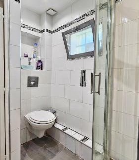 Stains Wohnung | Chambre privée dans logement partagé, Pepsy Blue cozy Paris & Stade de France