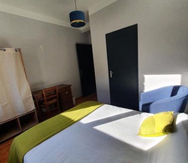 Saint-Affrique Haus | Chambre privée du Majestic