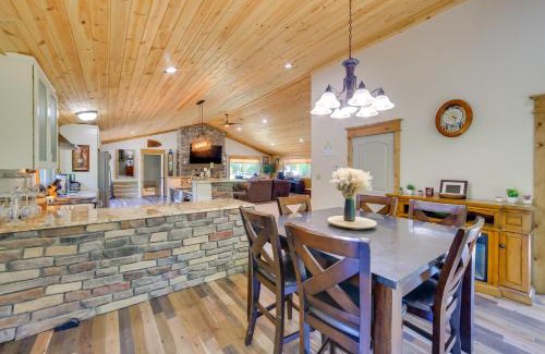 Champion Haus | Champion Vacation Rental with Fire Pit!
