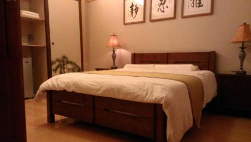 Jiji Bed & Breakfast | Champs Yazuh B&B