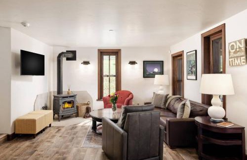Snowmass Village Haus | Chaparral Aspen Ranch Cabin